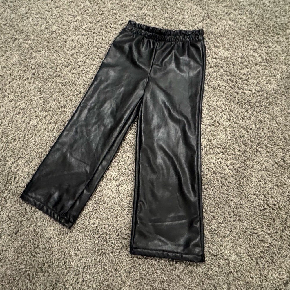 5/$25 Girls Black Faux Leather wide leg Pants with elastic waist, size 7-8 - Picture 3 of 6